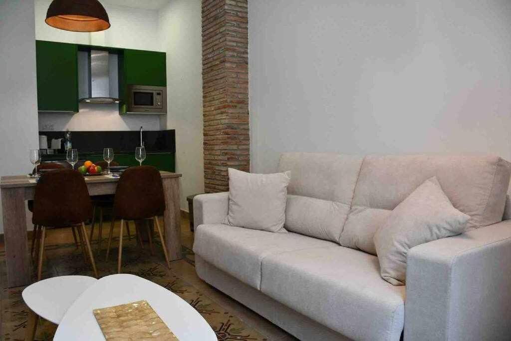 Apartment X C Morales & Arnal Ronda